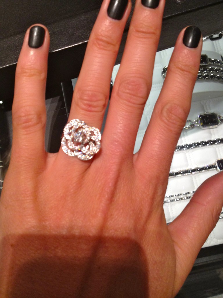 Chanel flower diamond ring