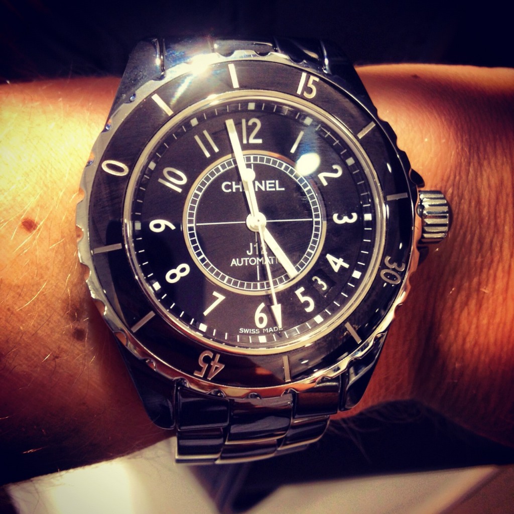 Chanel j12 black watch