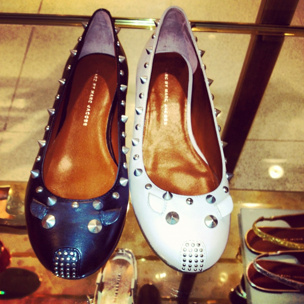 studded mouse marc by marc jacobs pumps fashion blog