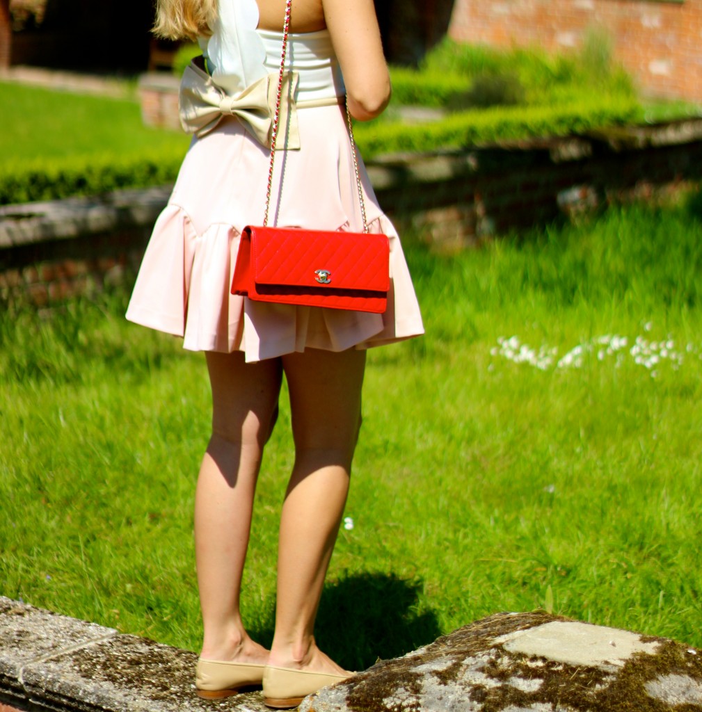 summer dress pink white and red fashion blog
